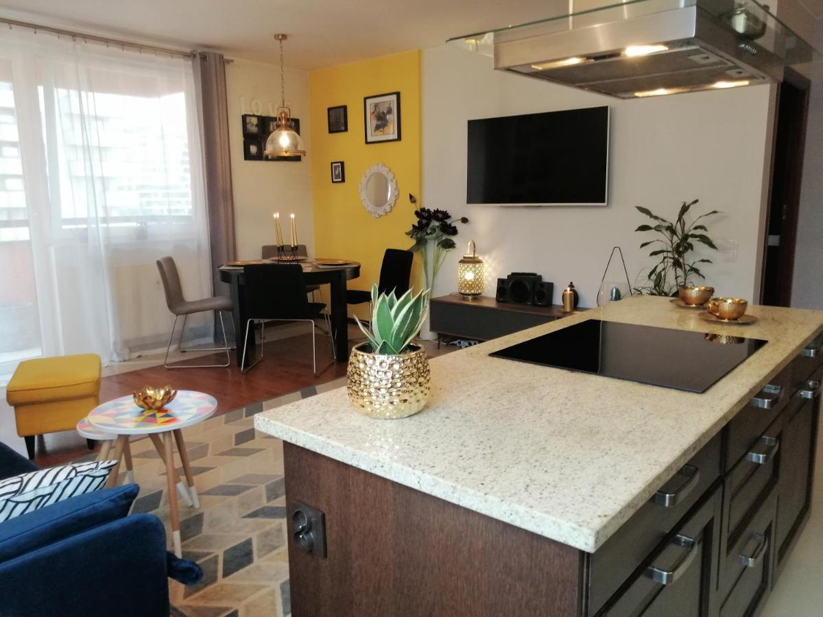 Orange Water Apartment Gdansk Ngoại thất bức ảnh